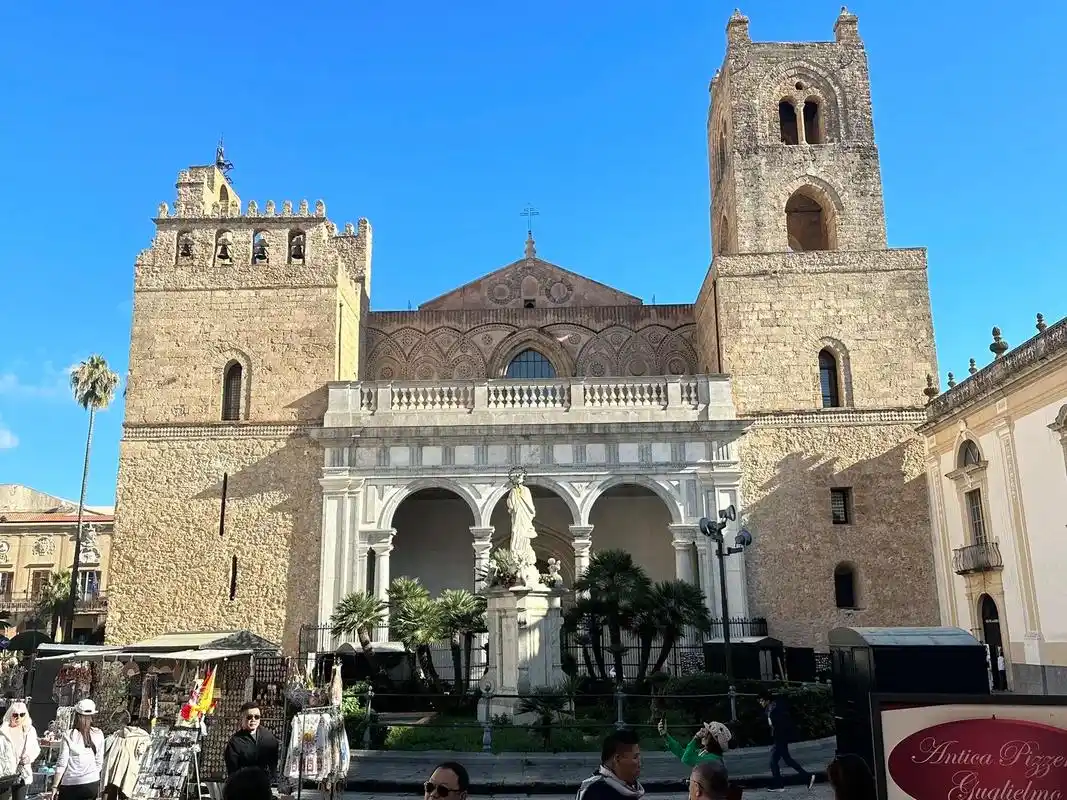 意大利🇮🇹 蒙雷阿莱大教堂 pale.蒙雷阿莱大教堂位 - 抖音