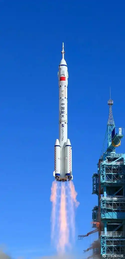 10000名网友的心愿随火箭上天