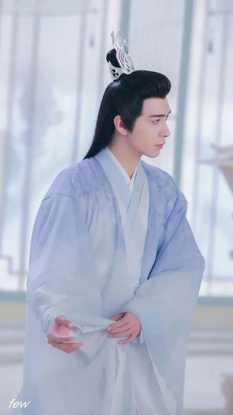 "少典有琴""新作品少典辣目"#陈星旭 #古装 #这谁顶得住 - 抖音