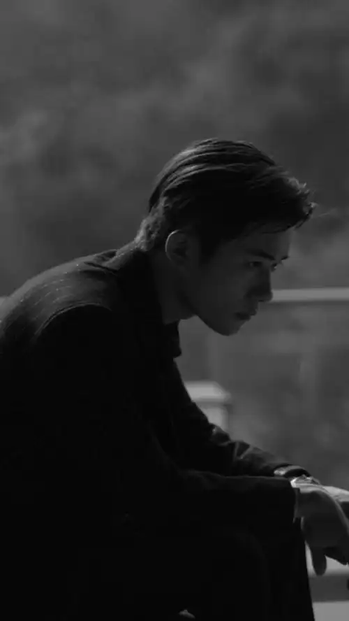 成熟稳重的大佬—易烊千玺 - 堆糖,美图壁纸兴趣社区