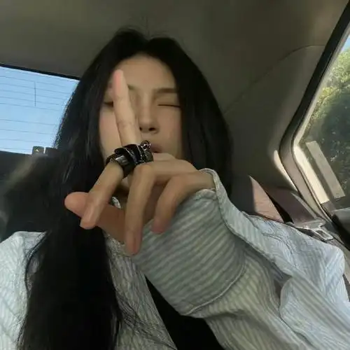 一些高级感女生头像    #女生头像