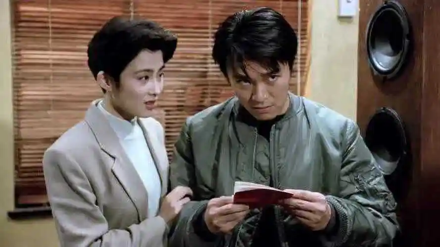 逃学威龙2达叔找周星星帮忙曹达华是我们重案组之虎啊