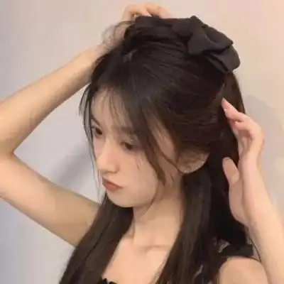 看起来成熟的头像女生图片