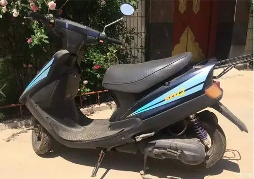 九十年代雅马哈两冲踏板发动机是原装进口的吗?