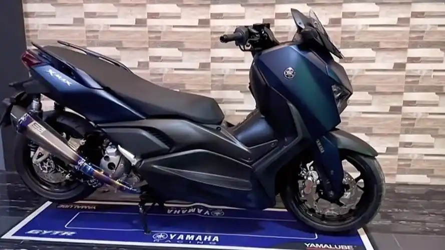 新款雅马哈xmax300改装案例