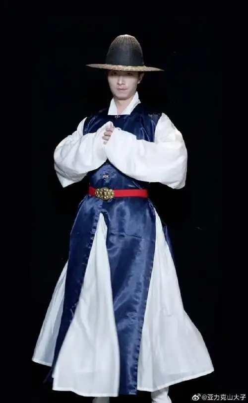 男生汉服穿搭##新中式穿搭##国风正当红