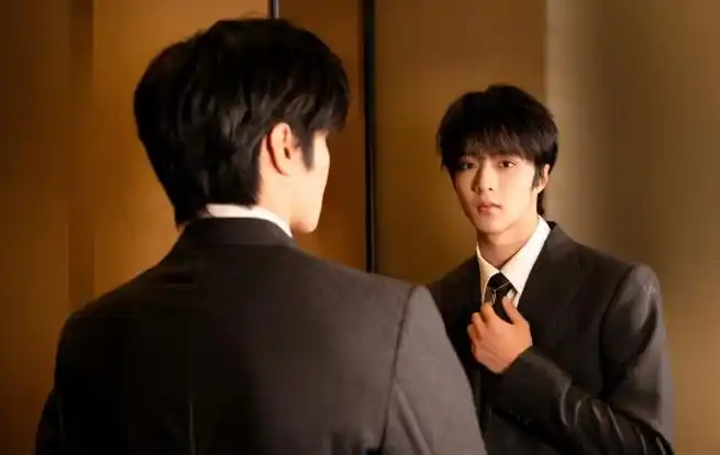 北京国际电影节##刘耀文红毯生图