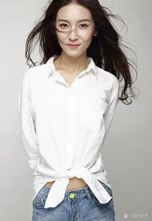 94年甘肃天水模特,女演员马瑞,清新靓丽