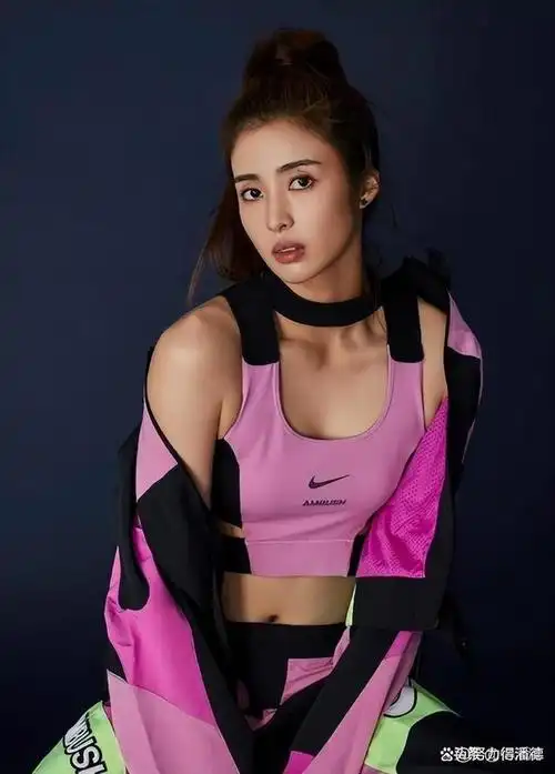 今天就带大家盘点一下体育圈的十大美女运动员,人美战绩更美,看看你都