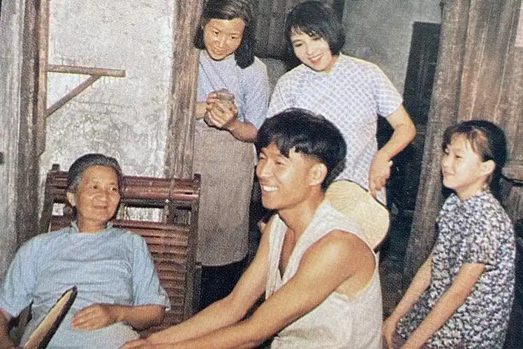 致敬经典缅怀上海一家人若男的阿祥哥谢园老师