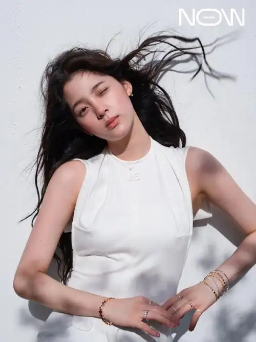 嘉人now夏季刊欧阳娜娜封面##欧阳娜娜夏日微卷发