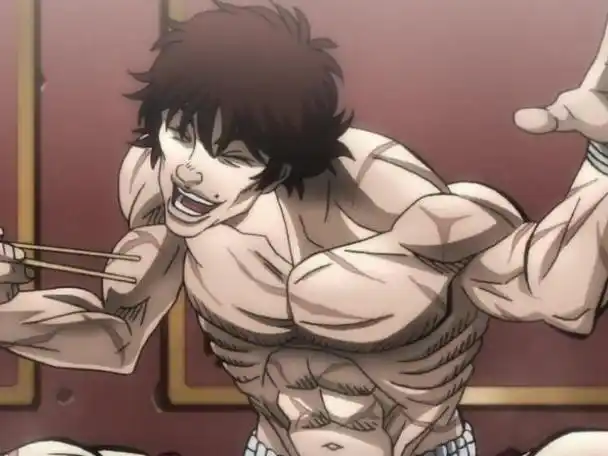 这个浑身爆满肌肉还长得特水灵的高中生叫范马刃牙,而他爹被称为这个