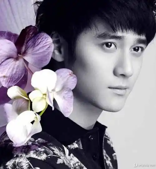 韩东君整容前后对比照片蒋劲夫和韩东君谁更帅