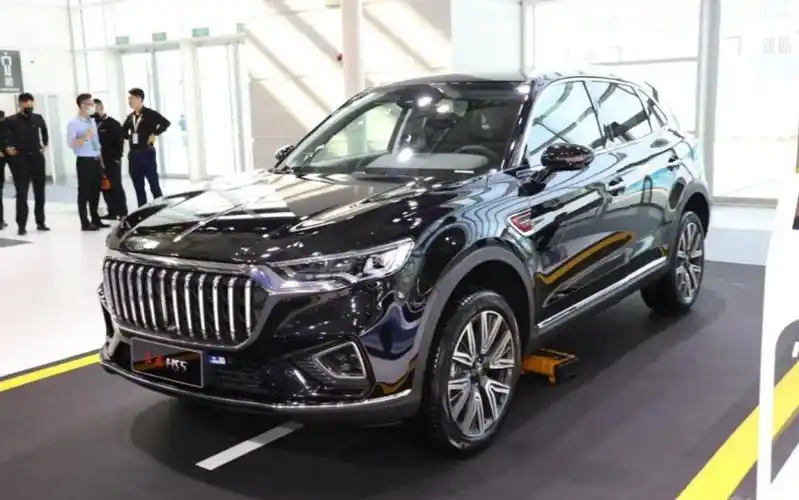 那花15万多点的价钱就买台红旗出品,拥有252匹马力的中型suv,这买卖是