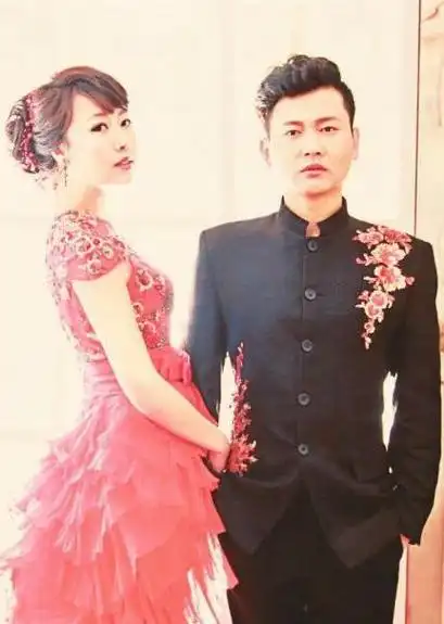 孟鹤堂两任老婆郝舒涵,邴禛禛资料照片