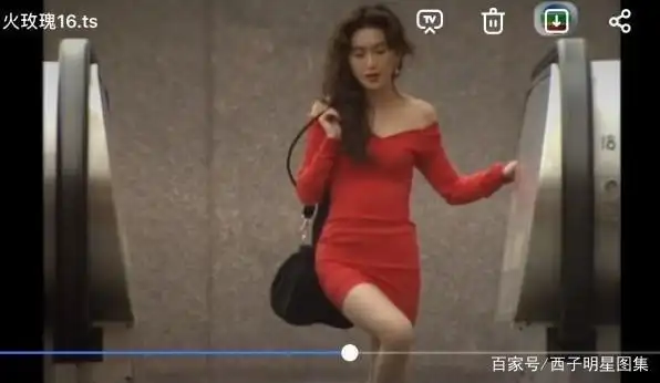 当年《火玫瑰》中温碧霞饰演的海潮,是不是也被惊艳到了呢