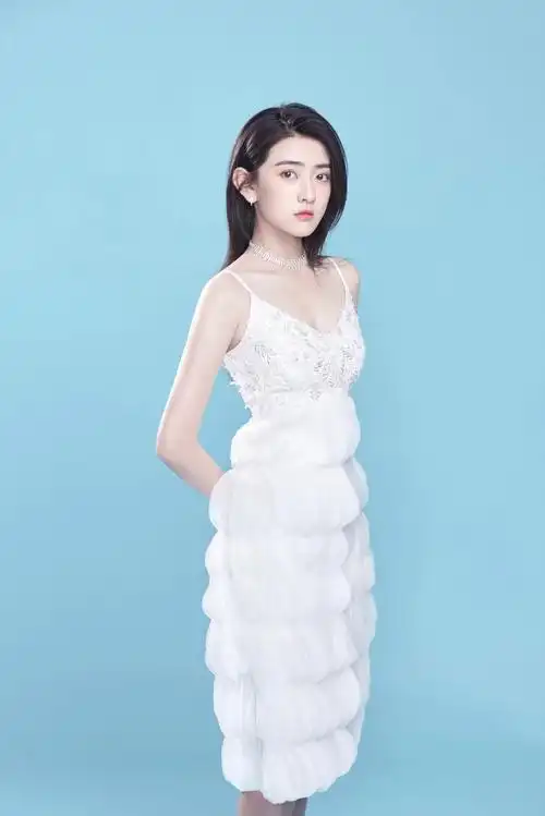 11-13 17:07 订阅 点击查看更多订阅内容> 演员梁洁 "如果现实生活中