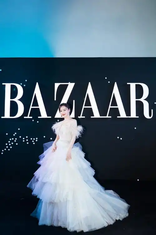 袁姗姗芭莎明星慈善夜性感图片910