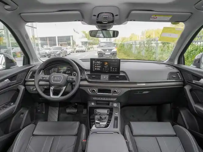 一汽奥迪 奥迪q5l 2022款 45t 臻选动感型