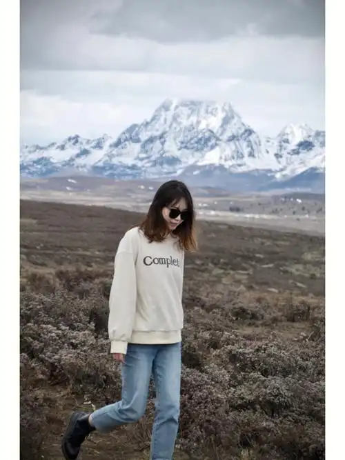 新都桥,墨石公园,木雅大寺2日游 天天发车,欢迎咨询四姑娘山,亚拉雪山