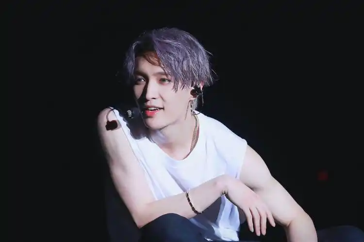 张艺兴 - 堆糖,美图壁纸兴趣社区