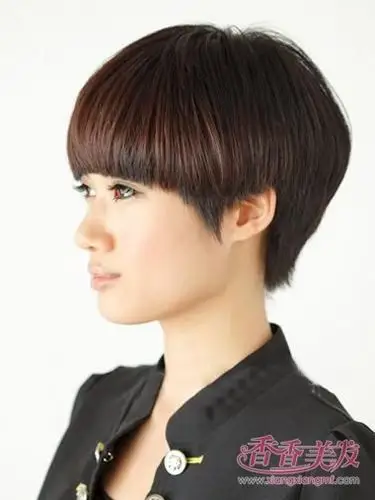 蘑菇头发型从什么头开始留好 蘑菇头发型后面图片(4)