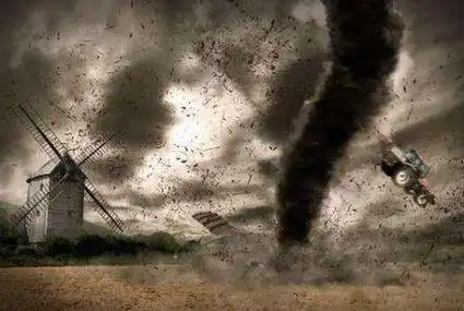 1956年9月24日,上海遭受了一场巨大的龙卷风灾害.