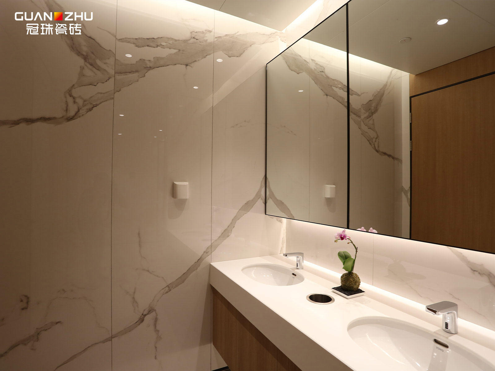 冠珠石墨烯智控发热砖