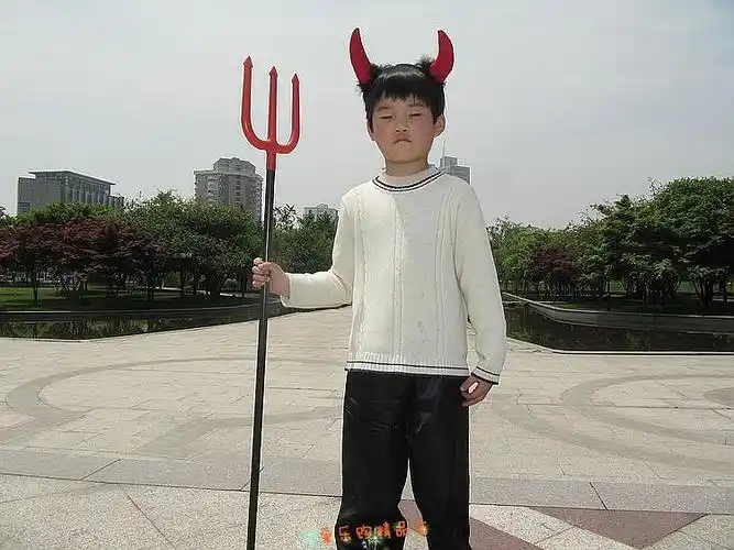 牛魔王道具演出服披风牛角牛叉妖怪兵器西游记服装服饰