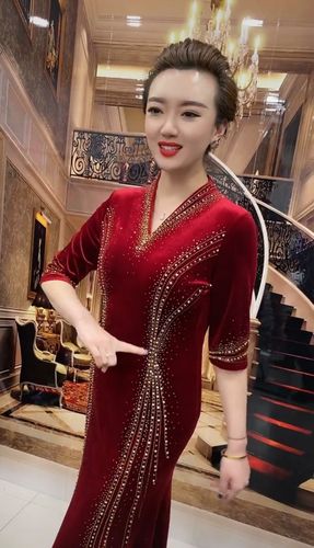 专柜款奢华高贵妈妈晚礼服鱼尾裙婚礼高端喜婆婆金丝绒婚宴装年会