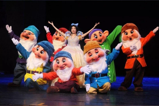 成都恒大城市之光"彭州首届少年儿童舞台剧"