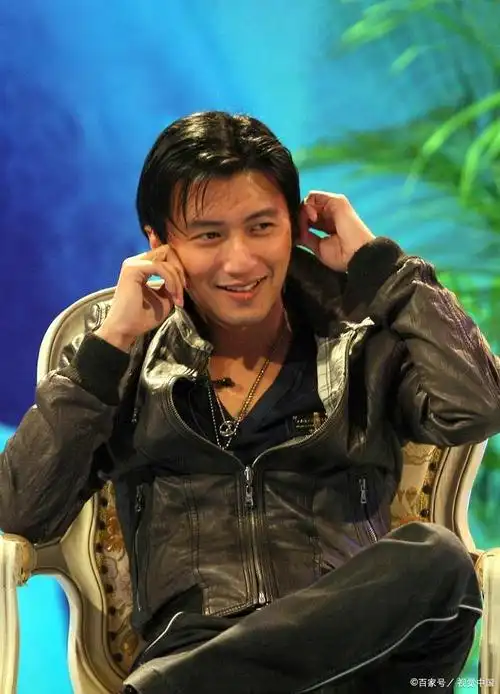 谢霆锋:在发型上就没有输过,近照曝光后,网友担忧身体状况
