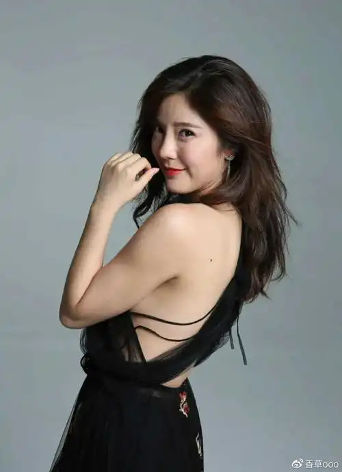 宅男女神赵奕欢不能再凭借性感身材做卖点了演员还是要靠演技