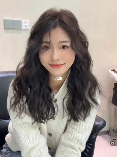 懒人必备中长发烫发超好打理的法式烫发75