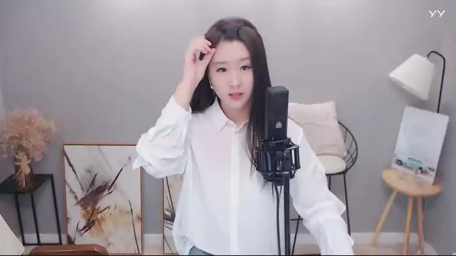 菲儿歌舞直播间_菲儿视频直播 -上yy