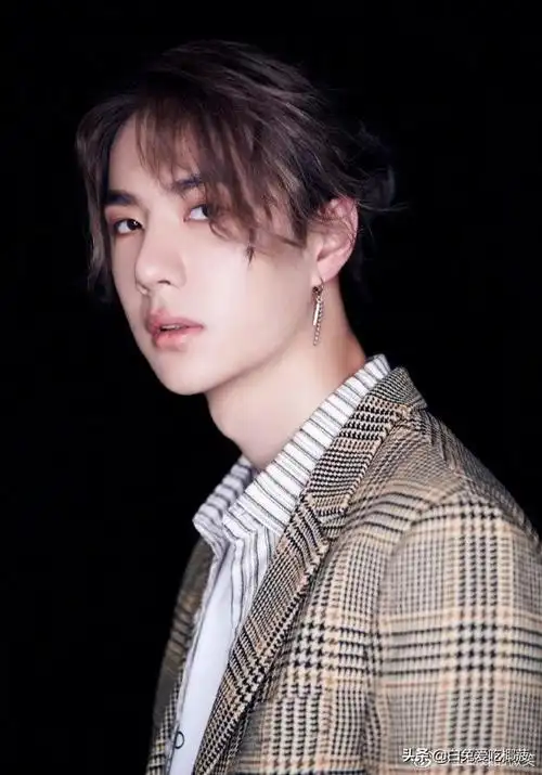 王一博发型师是怎么回事,关于王一博发型师和造型师是谁的新消息.