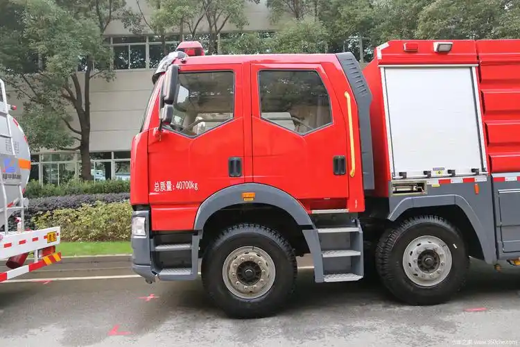 双排前四后八11升420马力解放j6消防车图片列表