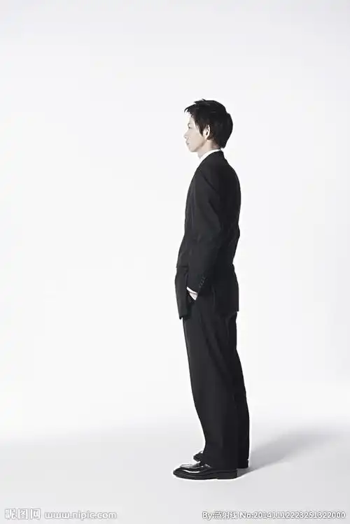 男人 侧面摄影图__男性男人_人物图库_摄影图库_昵图网nipic.com