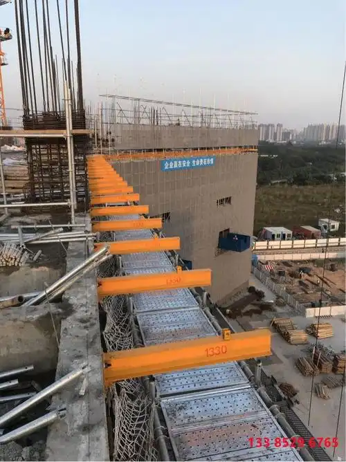 杜绝渗水漏水|无需穿墙的脚手架悬挑梁!|工字钢|楼板|钢管_网易订阅