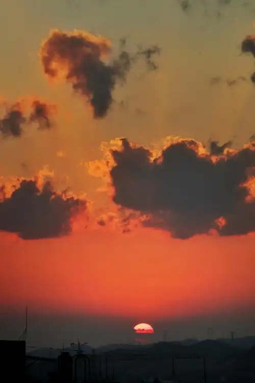 【图片1】发几张今天拍的晚霞--蜂鸟论坛照片套图