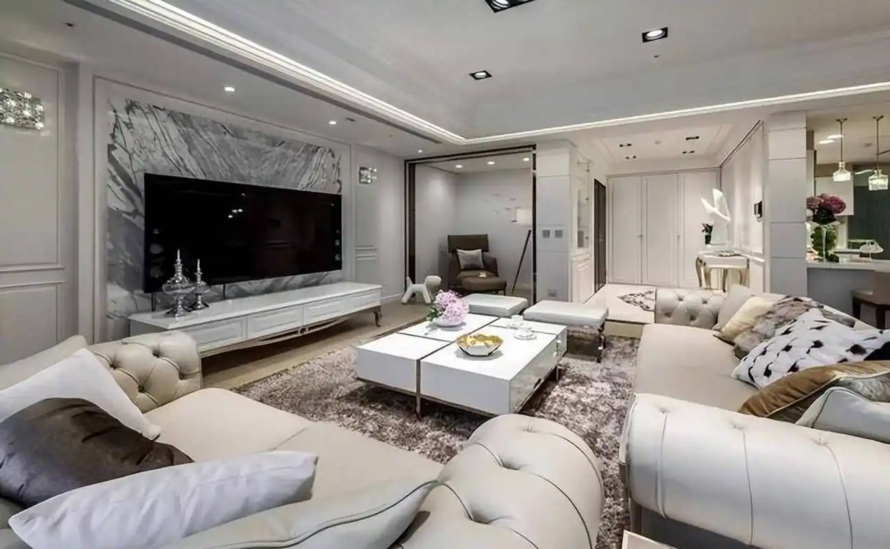 鹿晗家白色欧式豪宅非,看电视仿佛身临私人影院  鹿晗的豪宅是欧式