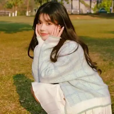 qq头像女生清新高清好看图片115张