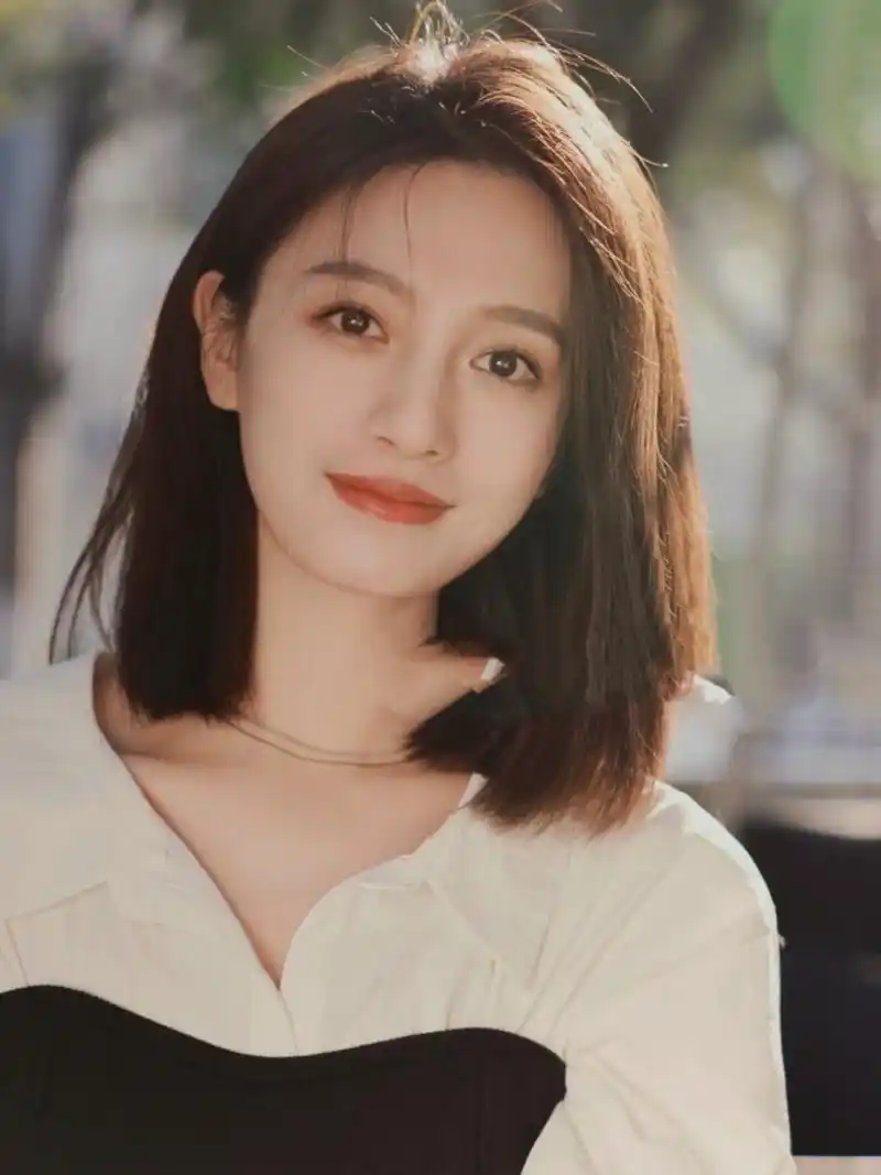 好看到跺脚的一刀切齐肩短发 适合圆脸,方脸  适合方脸圆脸女生  北京