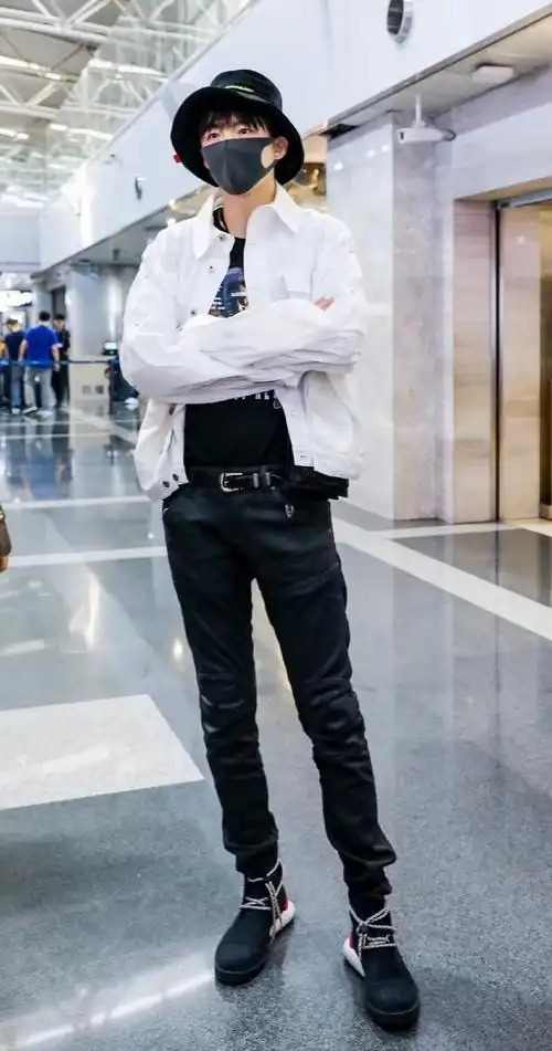 是我羡慕的腿精了##刘宇宁直播