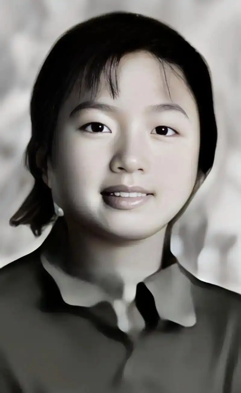 她叫郭蓉蓉,她是对越自卫反击战中,我军牺牲且遗体没能运回国的女烈士