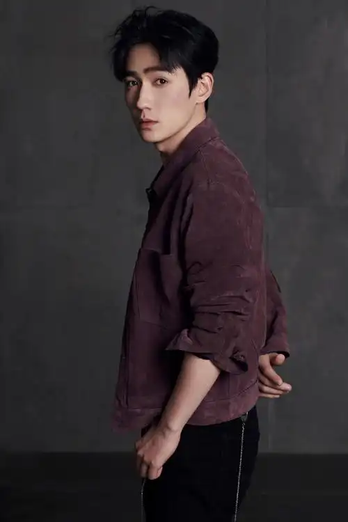 包妹求绝美壁纸,我先来#朱一龙