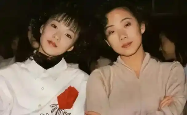 林忆莲靠魅力征服5位才子李宗盛为她离婚陈辉虹等她20年