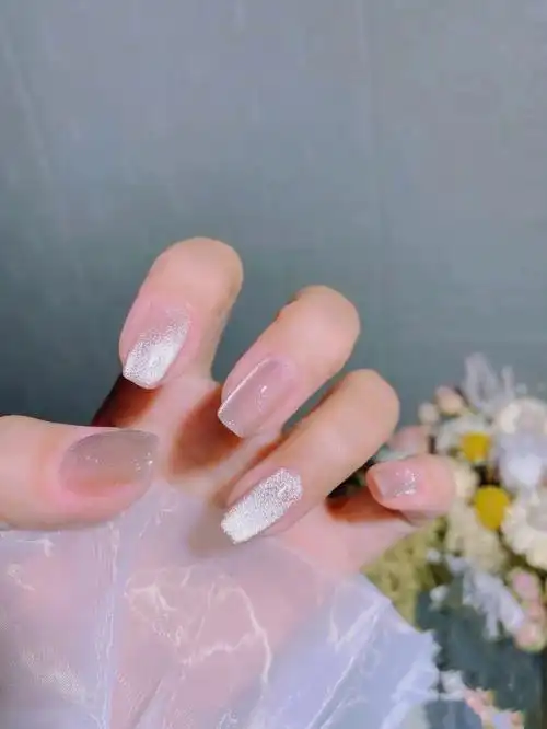 今日份美甲请签收～短款晶石猫眼美甲新色冰糖晶石猫眼太仙了,每个