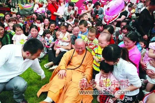 108地震"罗汉娃"三聚首