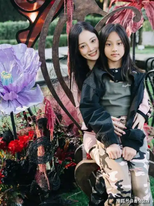 11岁甜馨近况引人争议甜馨已黑化不做任人欺负的受气包